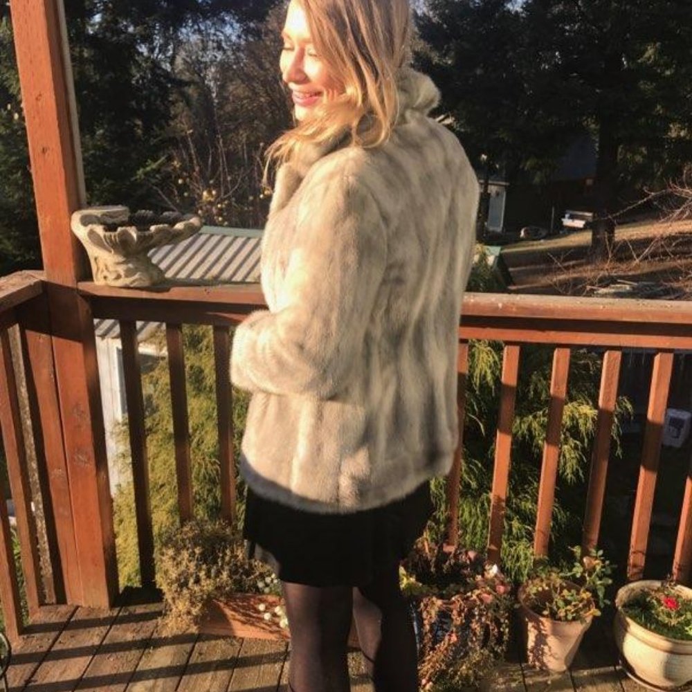 Vintage Fox Fur Jacket. Size Small